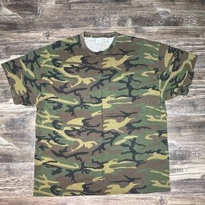 Just Blanks T-shirt - Camo - 2XL - NWOT
